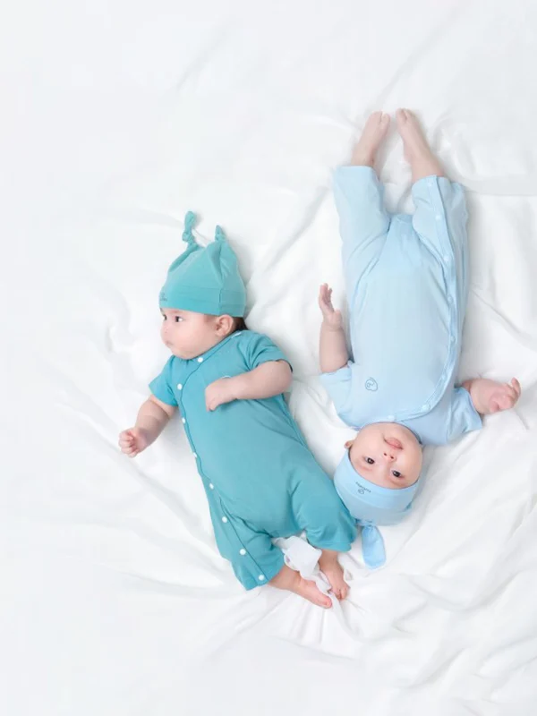 Safe Baby Fabrics: Comparing Bamboo, Organic Cotton & Tencel 3 2.1. Bamboo Biocell chắc chắn là chất liệu lý tưởng cho bé sơ sinh