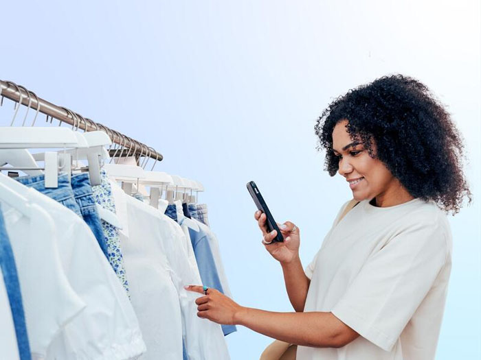 The State of Fashion 2026: 9 Themes When the Rules Change 6 Sự bùng nổ của thị trường thời trang second-hand và mô hình resale của các thương hiệu. Nguồn McKinsey.