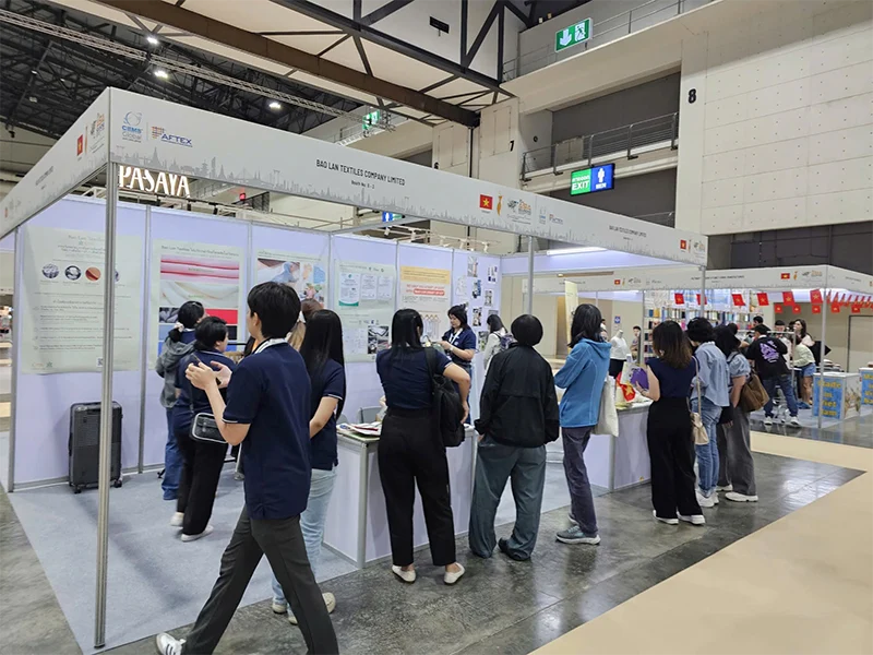 Khách ghé gian hàng Bảo Lân đông đúc Asia Sourcing Show 2026 – Textiles Apparel, IMPACT, Bangkok thái sourcing